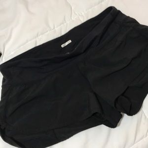 Lululemon running short